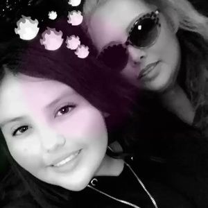 Meet your Posher, Rosangel